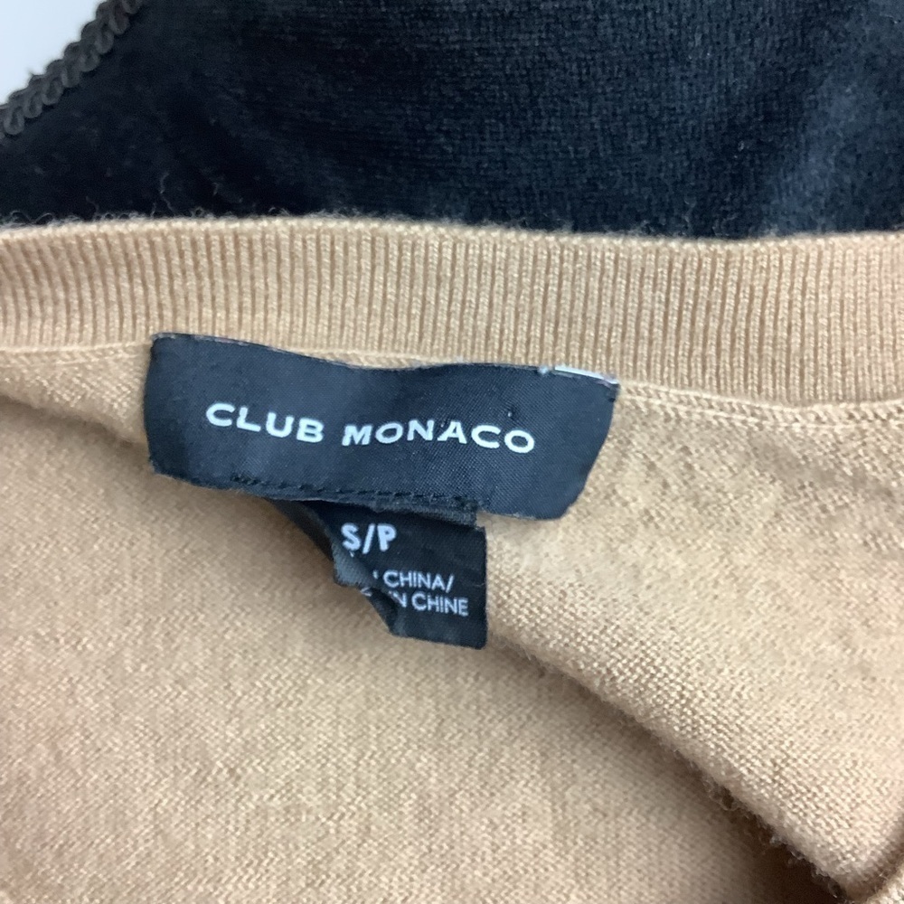 CLUB MONACO WOOL LATTE V NECK SWEATER S - Picture 6 of 7